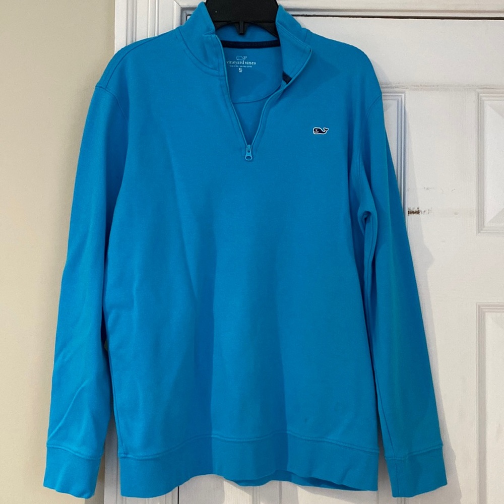 Vineyard vines blue quarter zip boys XL